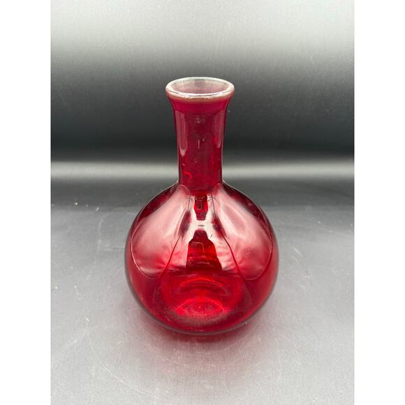 Rare Vintage Hand-Blown Ruby Pinch Decanter by Rainbow Glass - Picture 8 of 8